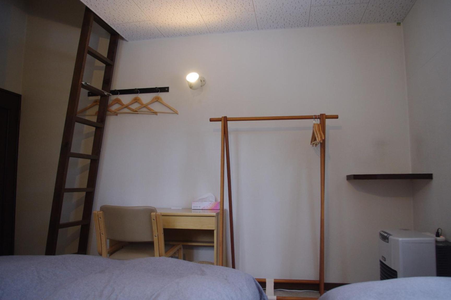 Sunny Side Hut Bed & Breakfast Hakuba Ngoại thất bức ảnh