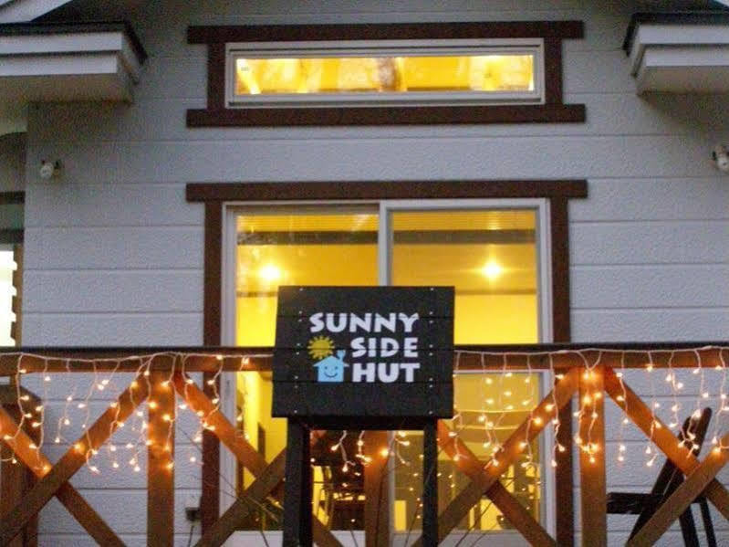 Sunny Side Hut Bed & Breakfast Hakuba Ngoại thất bức ảnh